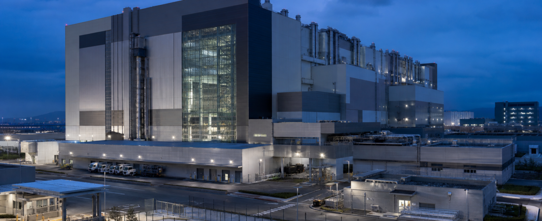 Samsung Weighs Foundry Pivot for 2nm HBM Base Dies in Bid for Future NVIDIA Demand