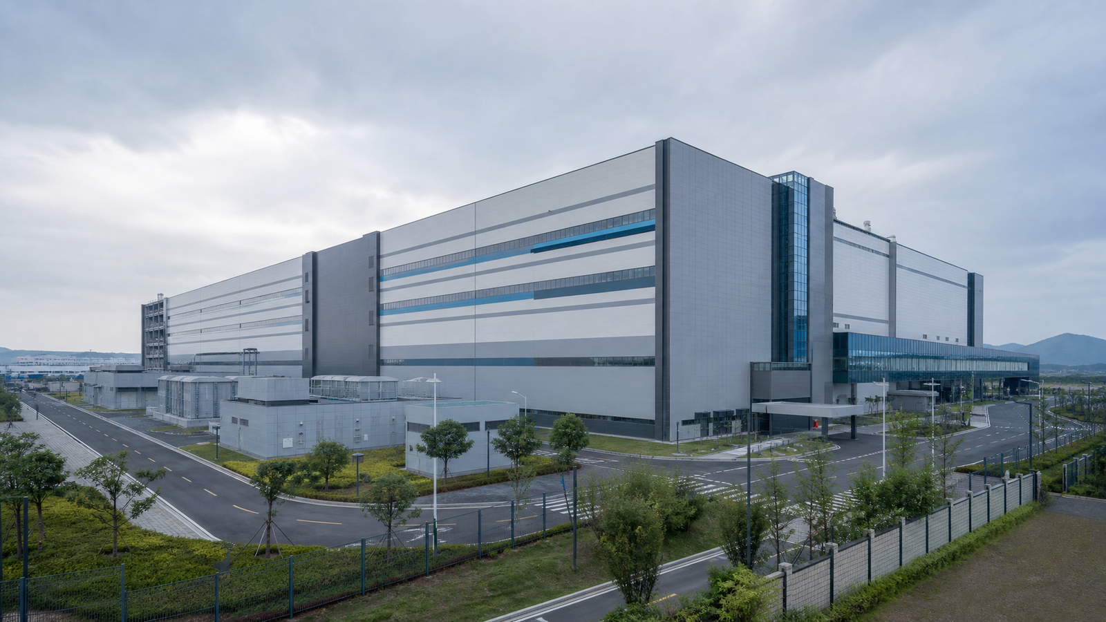 Kioxia Rules Out SK Hynix Manufacturing Tie-Up as AI-Era Memory Capex Rises