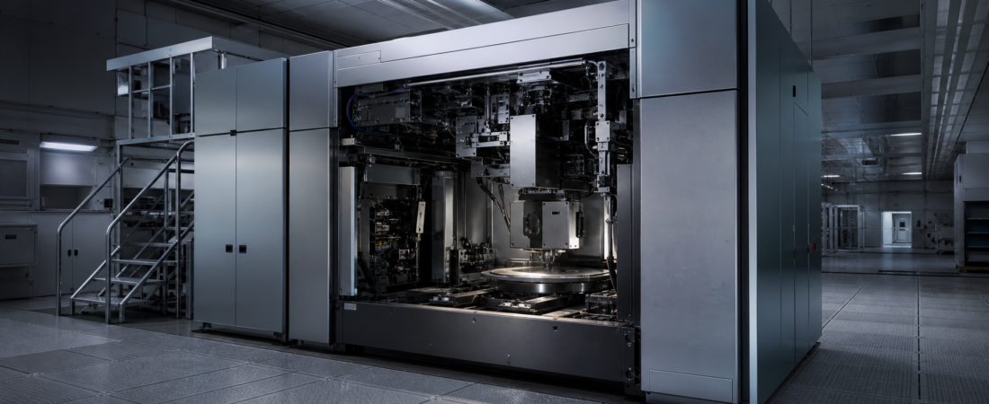 ASML Extends Lithography Lead as Asian Chipmakers Prepare for High NA